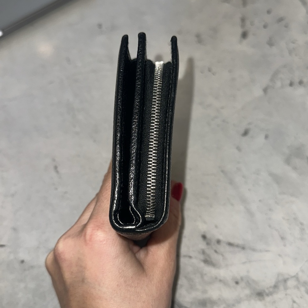 Bvlgari compact black leather wallet - Picture 7 of 9